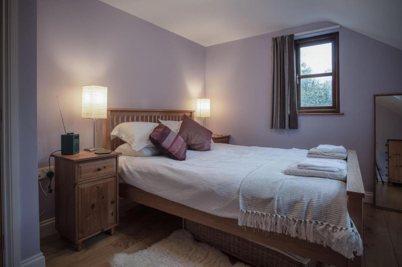 Llais Afon - 3 Bedroom Holiday Home - Фишгард Экстерьер фото
