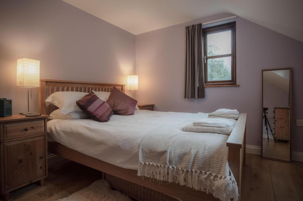 Llais Afon - 3 Bedroom Holiday Home - Фишгард Экстерьер фото