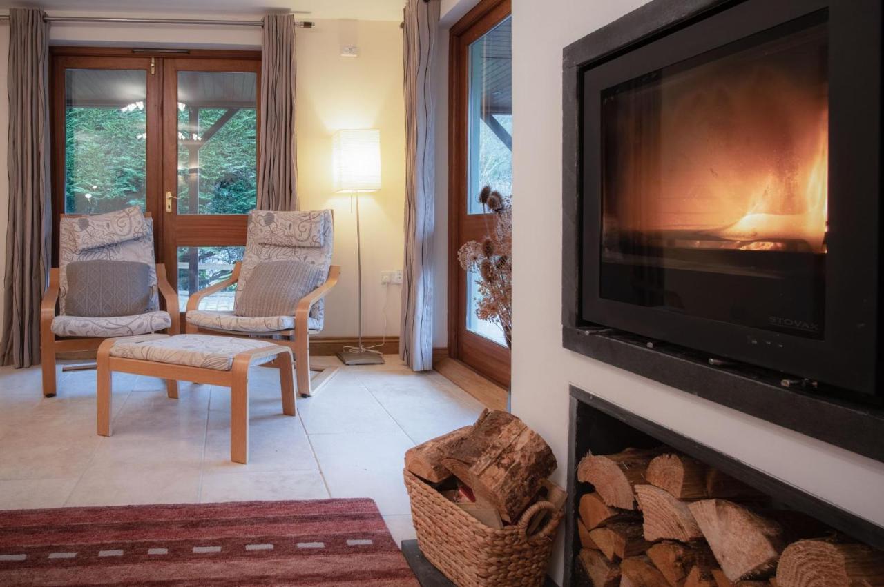 Llais Afon - 3 Bedroom Holiday Home - Фишгард Экстерьер фото