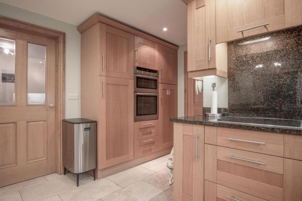 Llais Afon - 3 Bedroom Holiday Home - Фишгард Экстерьер фото